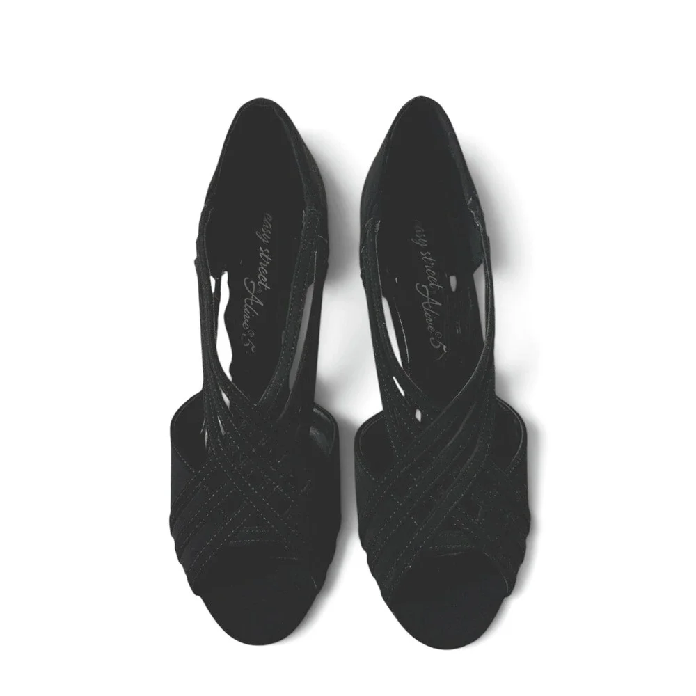 Easy Street Alive Kitten Heel Pumps Womens 7.5 M Black Strappy Peep Toe NWOB